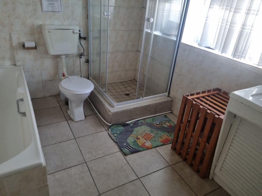 4 Bedroom Property for Sale in Parow Valley Western Cape